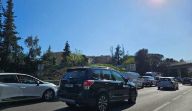 Nice. Ville "saturée" et bouchon de 10 km, circulation chaotique sur les routes