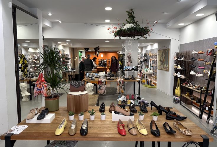 Boutiques chausures vêtements elan chaussures Good vibes homme et femmeIMG_0992