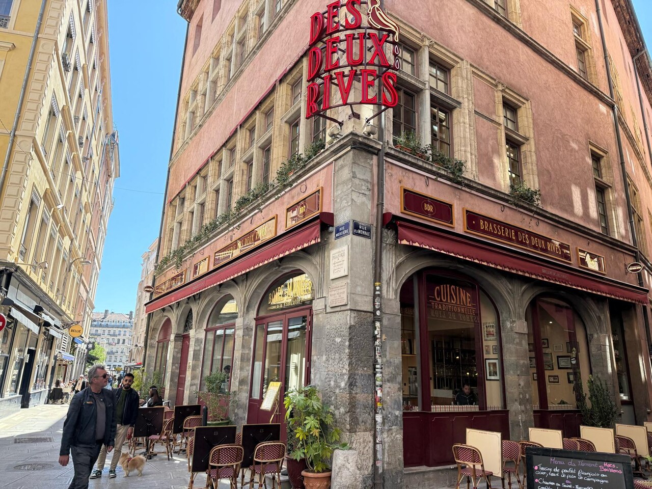 Lyon. Cette brasserie populaire "à prix abordables" vient d'ouvrir : que vaut-elle ?