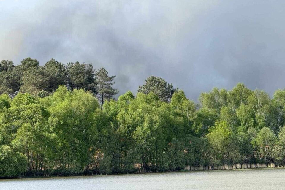 Un impressionnant nuage de fumée.