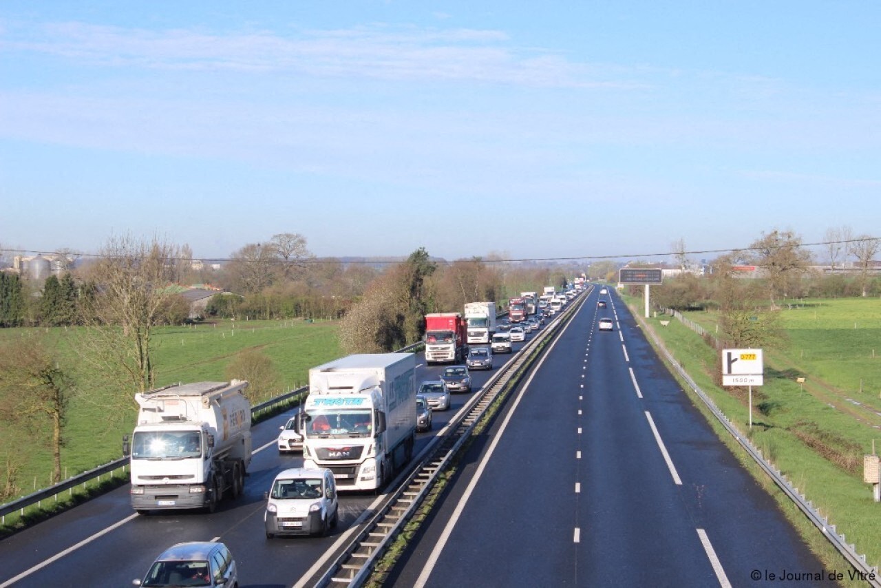 un accident engendre un bouchon de plus de 5 kilomètres