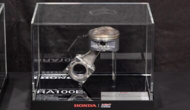 Pistons, bielles… et si vous craquiez pour un petit bout de la F1 d'Ayrton Senna ?