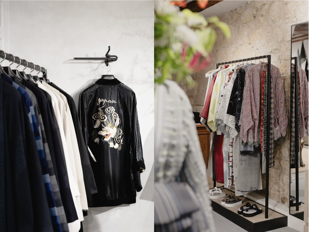 Dans cette première boutique permanente, Yamato commercialise ses kimonos iconiques mais également une offre d'accessoires de marques amies japonaises