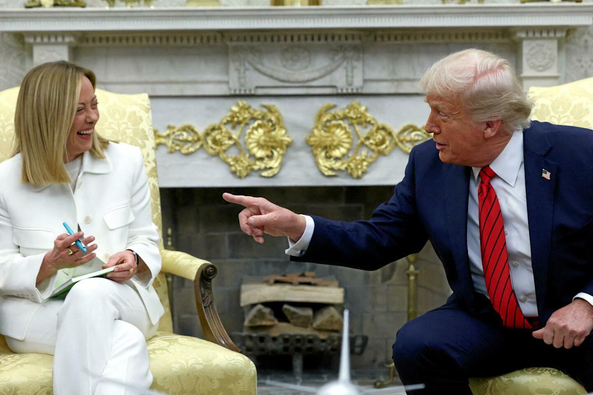 À Washington, Meloni tente de jouer les médiatrices entre Trump et l’Europe