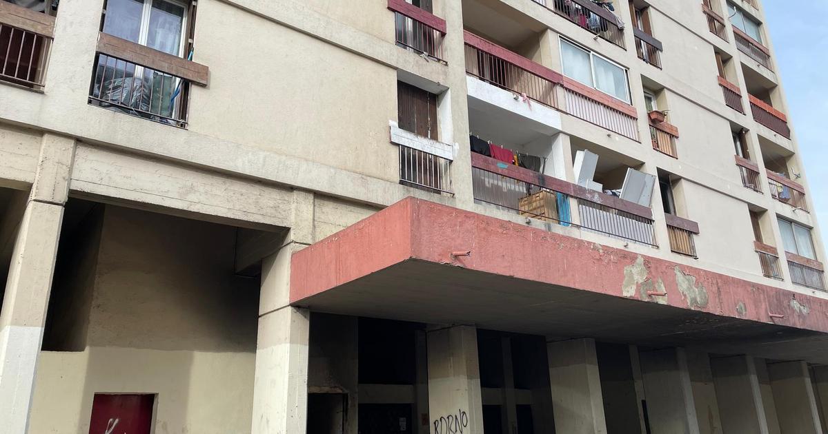 une femme grièvement blessée au Katana par son conjoint