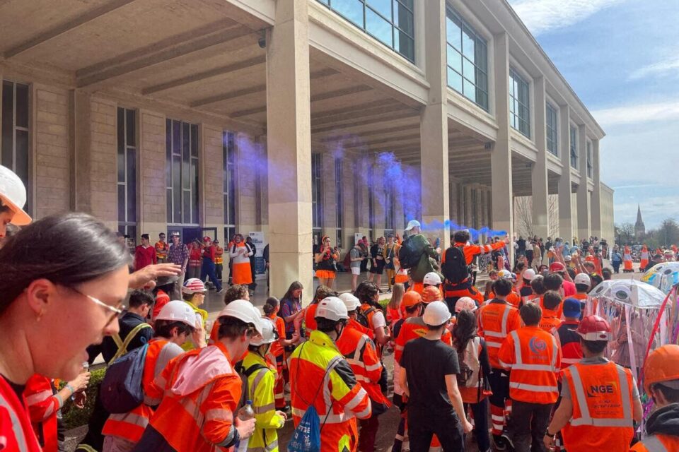 Caen - Carnaval étudiant - Université – défilé