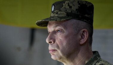 l’offensive russe de printemps a «déjà commencé», met en garde le général Syrsky