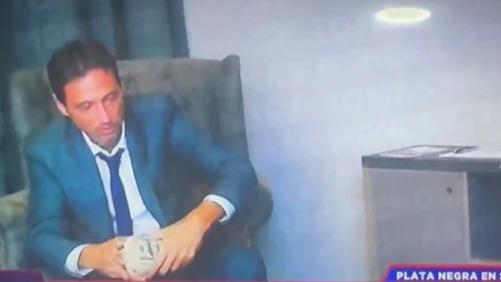 le président de San Lorenzo, club de cœur du pape François, pris en flagrant délit de corruption lors de négociations avec un joueur