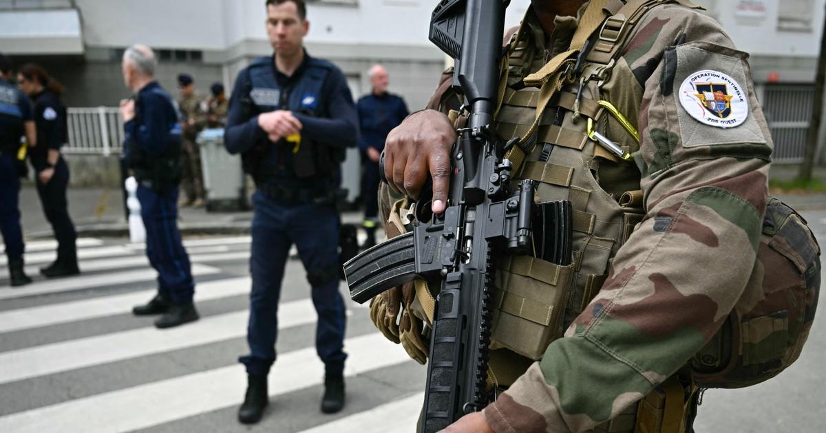 une lycéenne tuée dans une attaque au couteau dans un établissement privé