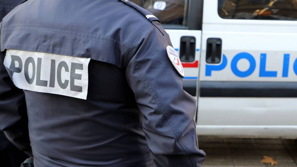 Un voleur de pièces auto pris en chasse par un policier hors service