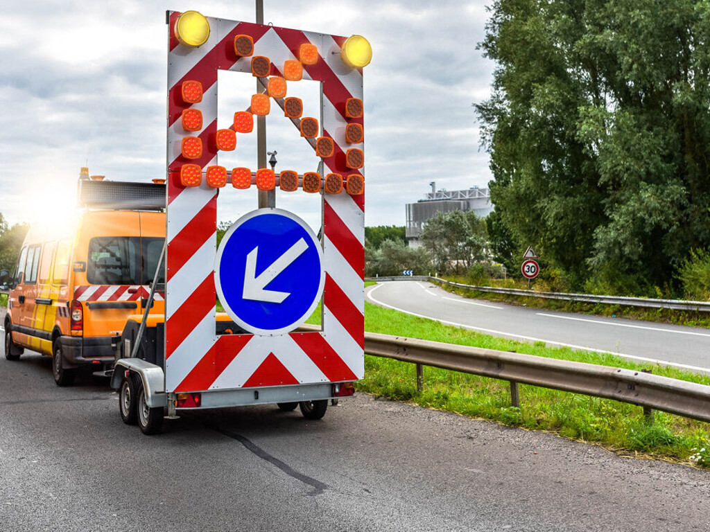 Près de Rennes. Un poids lourd percute mortellement un piéton sur la RN12, l'axe fermé à la circulation