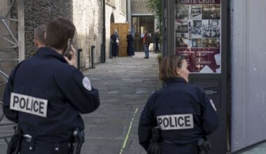 A Nantes, « il y a une dégradation au niveau de la sécurité » mais « les choses s’améliorent », selon Ayrault