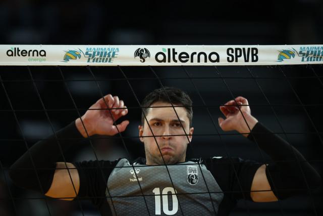 Poitiers écarte Tourcoing au match 5 et rallie les demi-finales de Marmara SpikeLigue - L'Équipe
