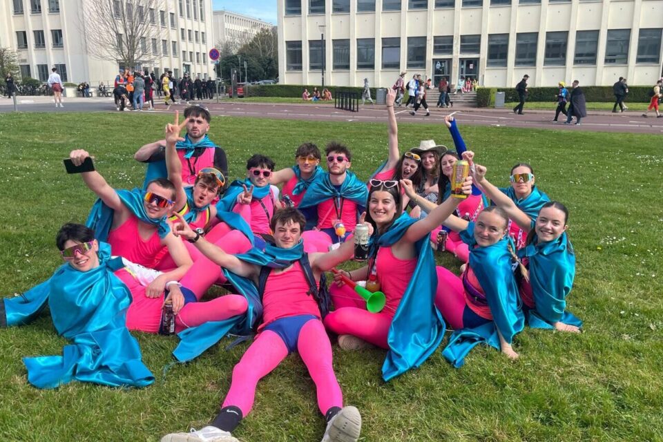 Caen - Carnaval étudiant - Université – défilé