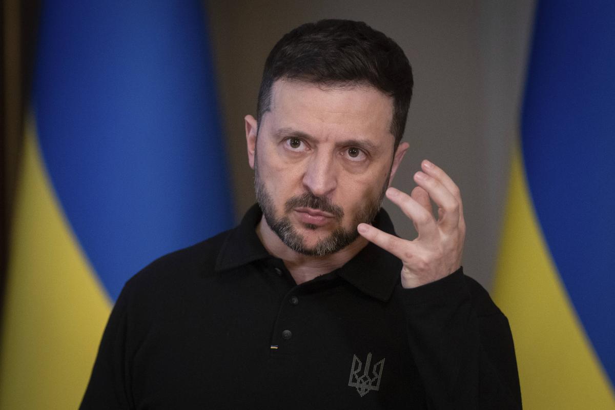 Zelensky accuse la Chine de “fournir des armes” à la Russie