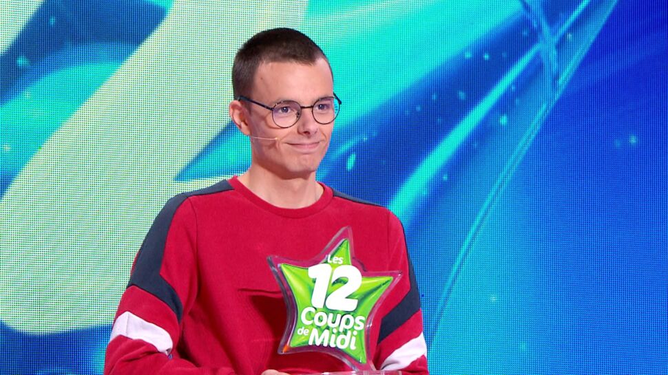 Emilien totalement dépassé, il se fait vio ...
