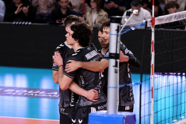 Tours engage Nik Mujanovic pour la saison prochaine