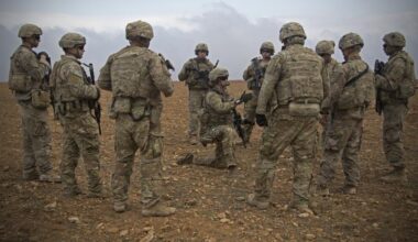 Les États-Unis vont réduire de moitié leurs effectifs militaires en Syrie