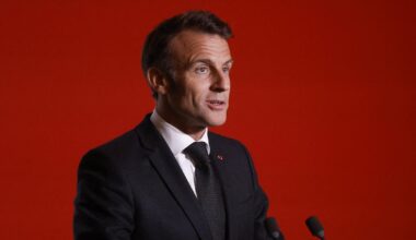 Après le mini-sommet diplomatique au Vatican, Macron annonce «accroître la pression sur la Russie» dans «les huit à dix jours prochains»