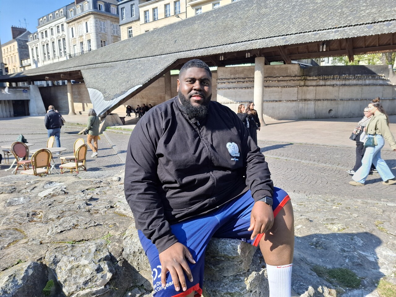 ce joueur de handball à Rouen est une véritable star