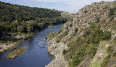 Loire. Cette activité encore pratiquée fait polémique : une association veut l'interdire