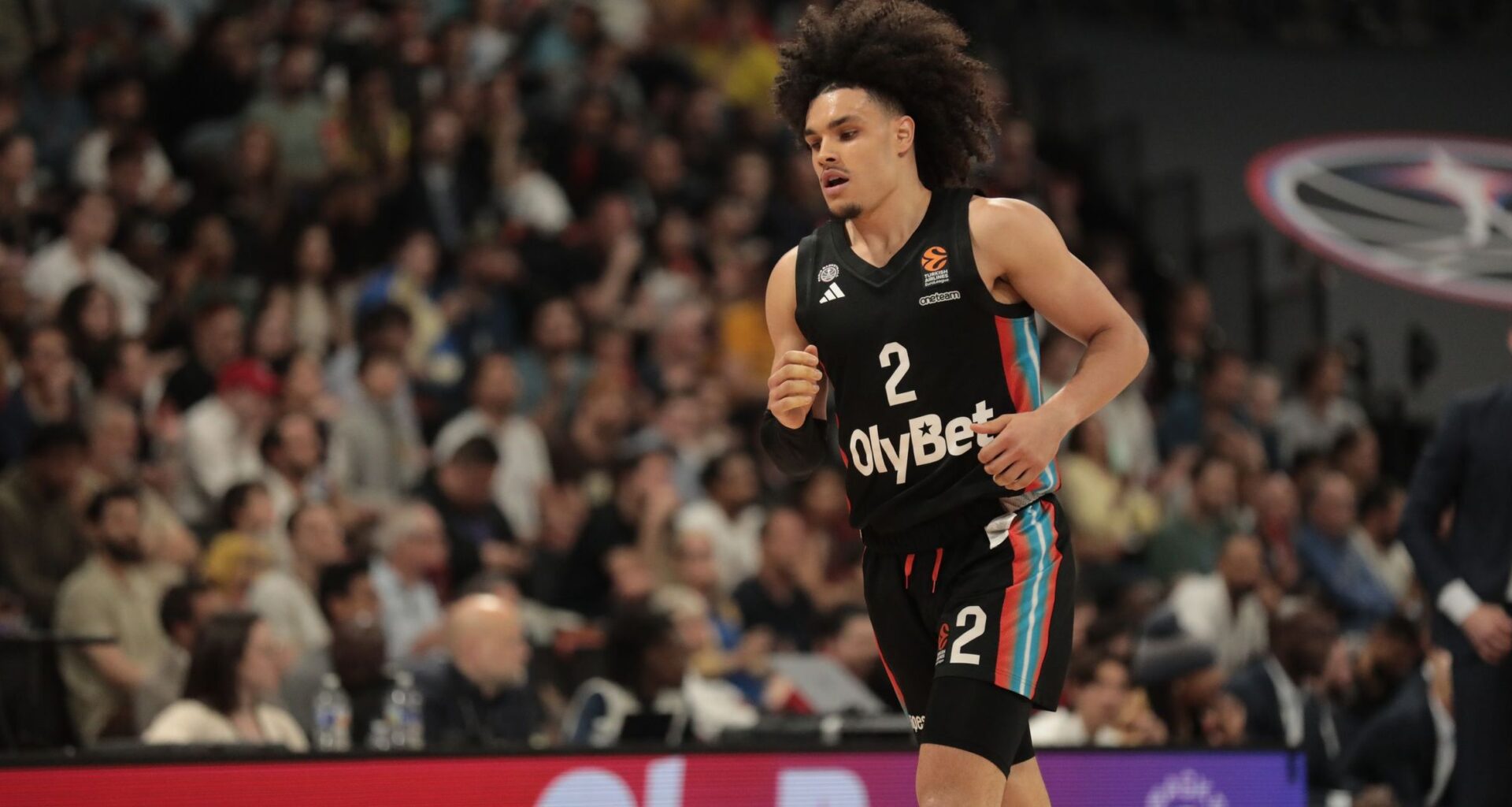 Euroligue : le Paris Basketball, battu une troisième fois par Fenerbahçe et éliminé en quarts de finale