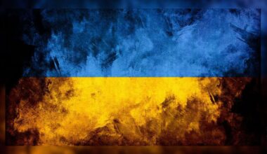 Droits de douane : Macron dénonce une "décision brutale et infondée" de Trump