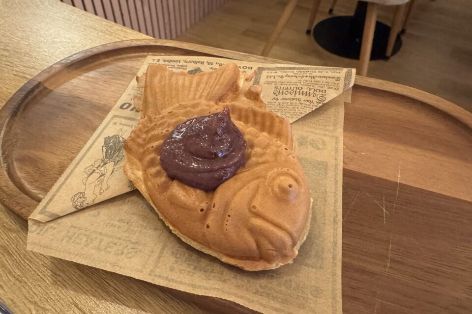 Les taiyaki, ces gaufres japonaises en forme de poisson garnies de pâte de haricot rouge sucrée