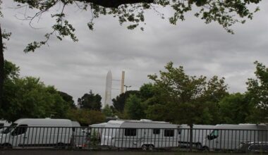 les gens du voyage occupent le principal parking