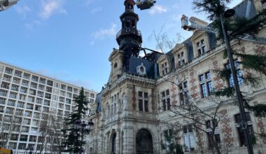 deux mois après l'incendie de sa mairie, le 12e arrondissement peut enfin percevoir les dons reçus