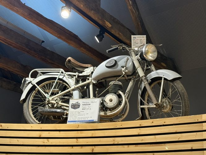 Moto Radior Grange à Bécanes