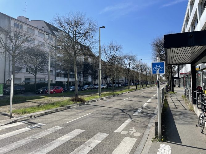 colmarienne avenue de colmar piste cyclable