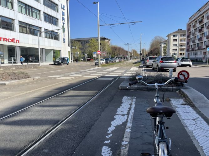 colmarienne avenue de colmar piste cyclable