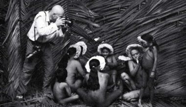 Il est normalement interdit de les approcher, mais ce photographe l’a fait: découvrez les rares clichés de tribus isolées d’Amazonie
