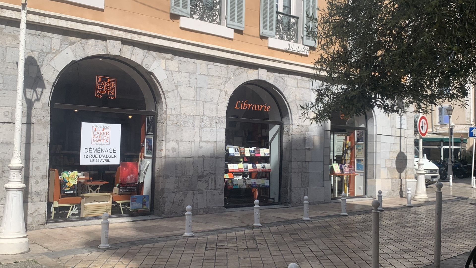 © S. Foliot - Le Carré des mots va quitter la place à l'huile pour la rue d'Alger.