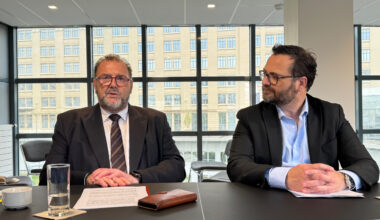 Denis Meynard - Philippe Valentin,  président de la CCI Lyon Métropole Saint-Étienne Roanne et Sébastien Arcos, directeur d’Eklya.