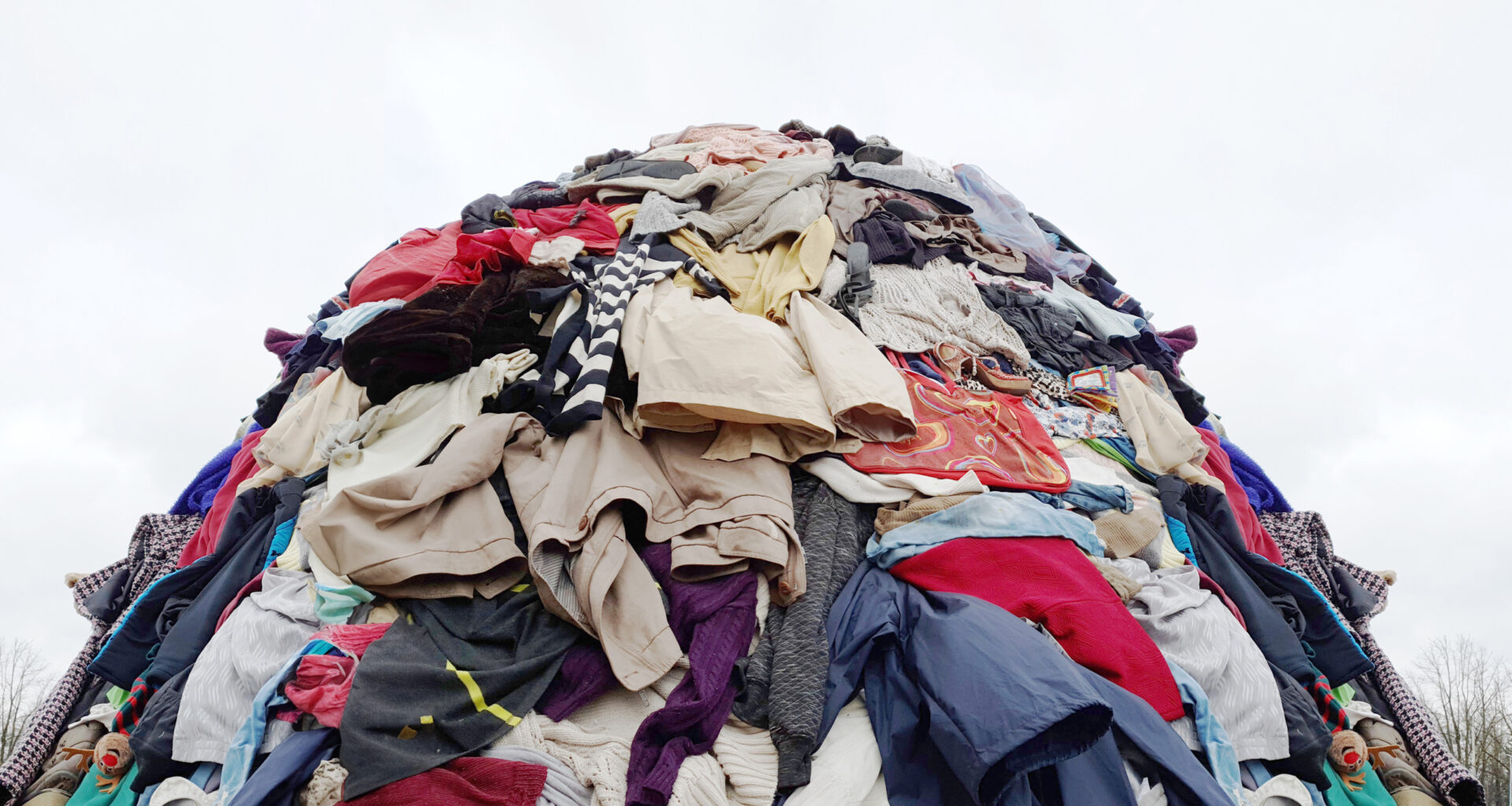 © Shutterstock - Fask est adhérent à la Fashion revolution week et organise deux temps forts cette semaine pour commémorer le drame du Bangladesh et questionner l’industrie textile.