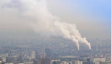 © Shutterstock - La lutte contre la pollution de l’air francilienne est sur la bonne voie, mais loin d’être achevée, selon le dernier bilan publié par Airparif.