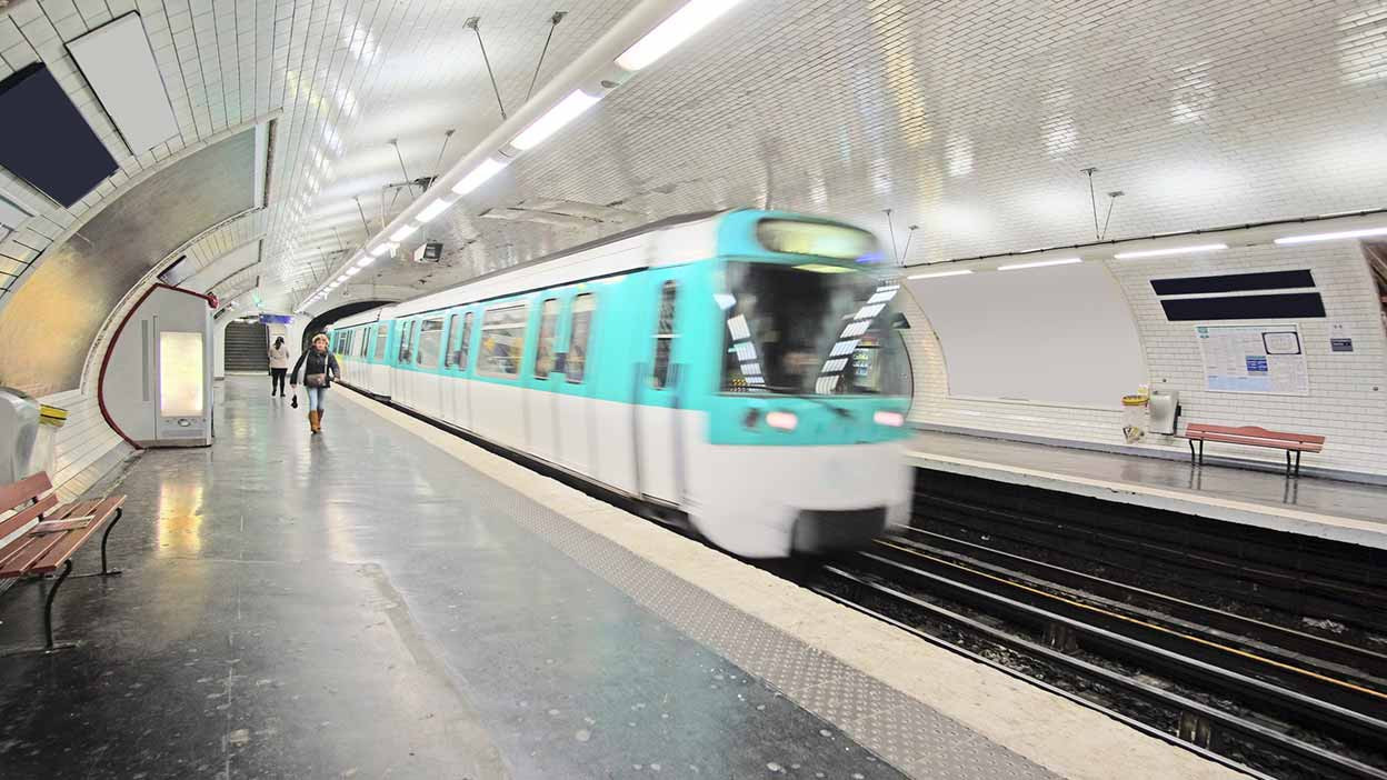 © Shutterstock - Une semaine de perturbations dans les transports en commun d’Île-de-France est à prévoir du lundi 21 au dimanche 27 avril.