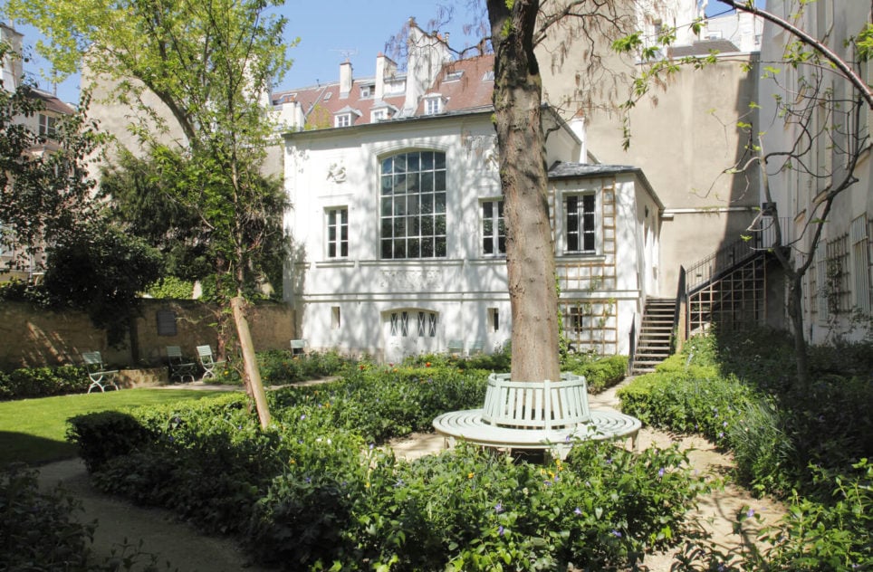 Jardin et façade du musée Delacroix