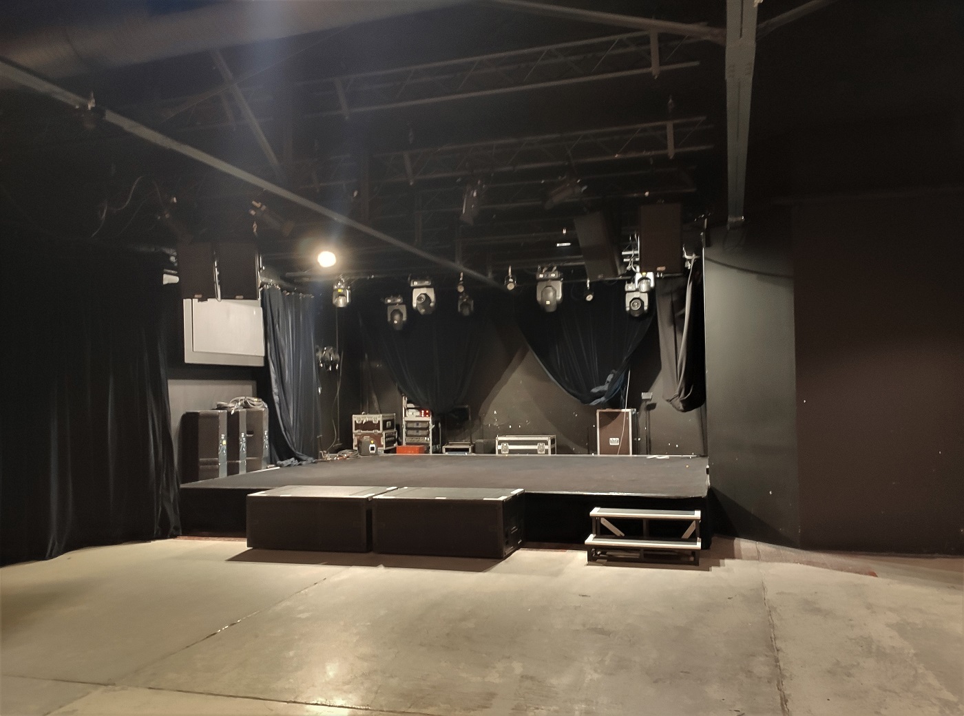 la maison bleue scène salle de concert