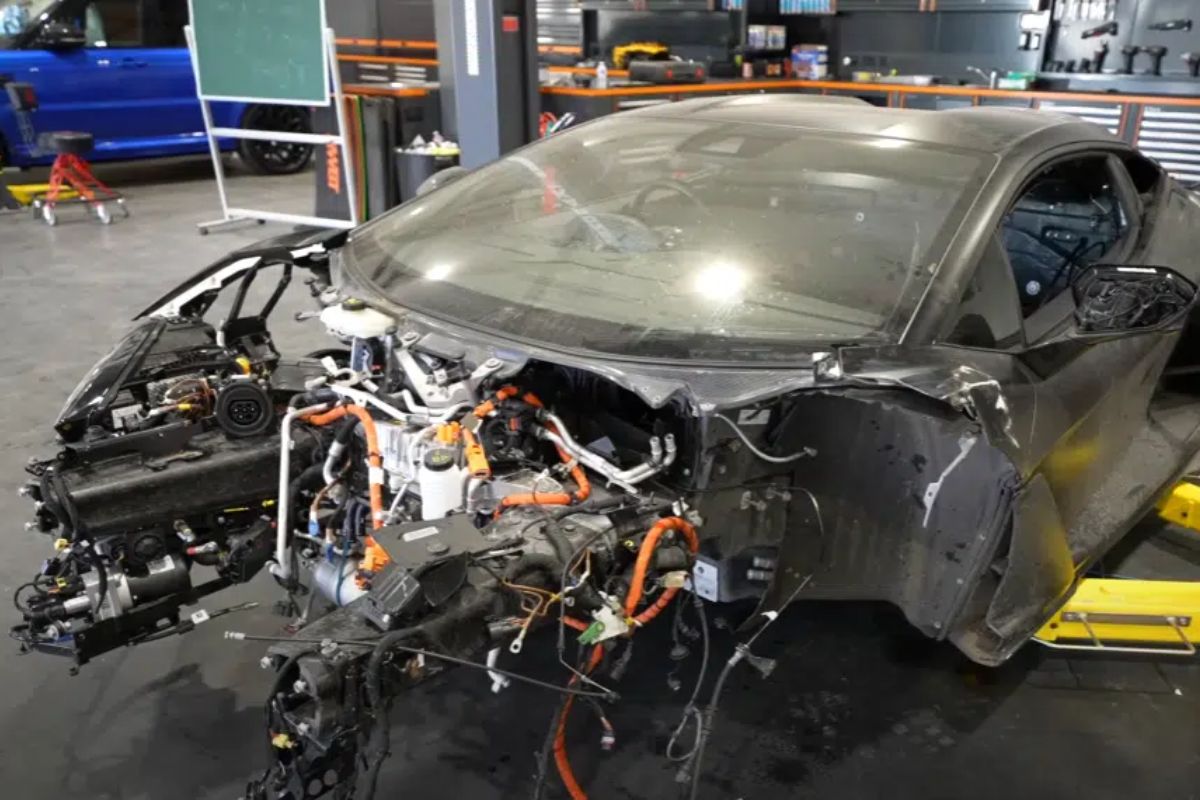 Il achète une Lamborghini de 700 000 € accidentée à moitié prix mais… il va le regretter !