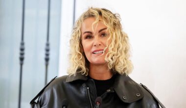 Laeticia Hallyday bientôt ruinée ? Les grosses dettes de Johnny vont la plomber, mais la justice a tranché