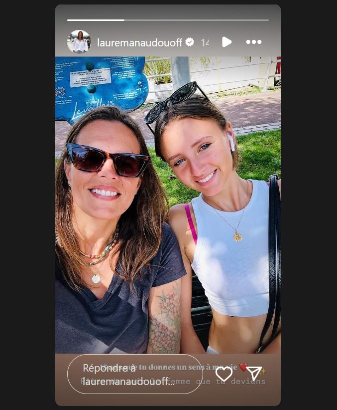 Laure Manaudou dévoile le visage de sa fille Manon, 15 ans, et elle ressemble beaucoup à son papa !