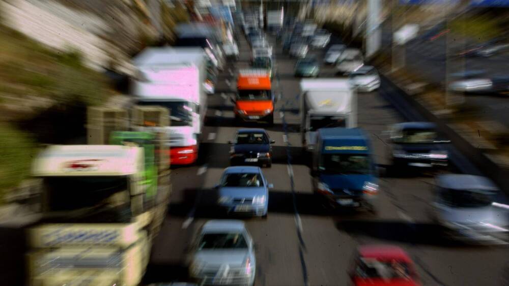 une voiture en panne provoque un fort bouchon à la sortie de Marseille