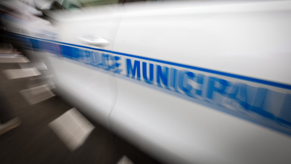 Un chauffard ivre et sous cocaïne poursuivi jusqu'à Gardanne après avoir percuté un policier municipal à Marseille