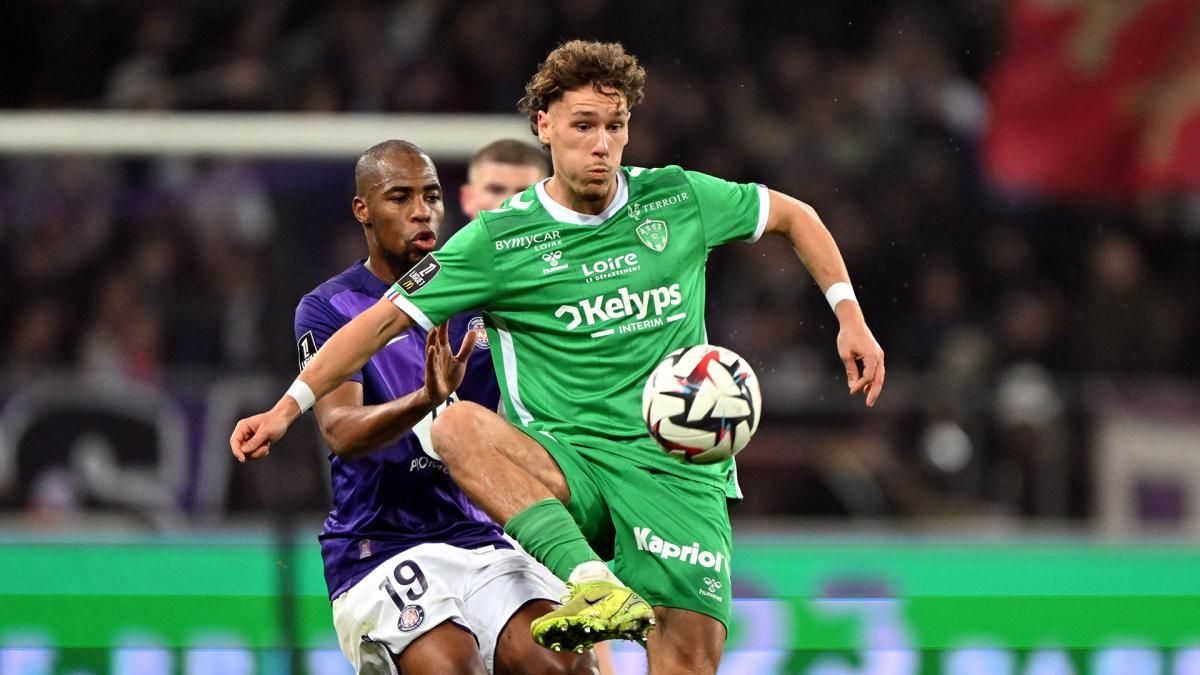 L’ASSE fixe le prix de Lucas Stassin