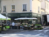 Marché de la Croix-rousse à Lyon, le 18 avril. Photo Joël Philippon
