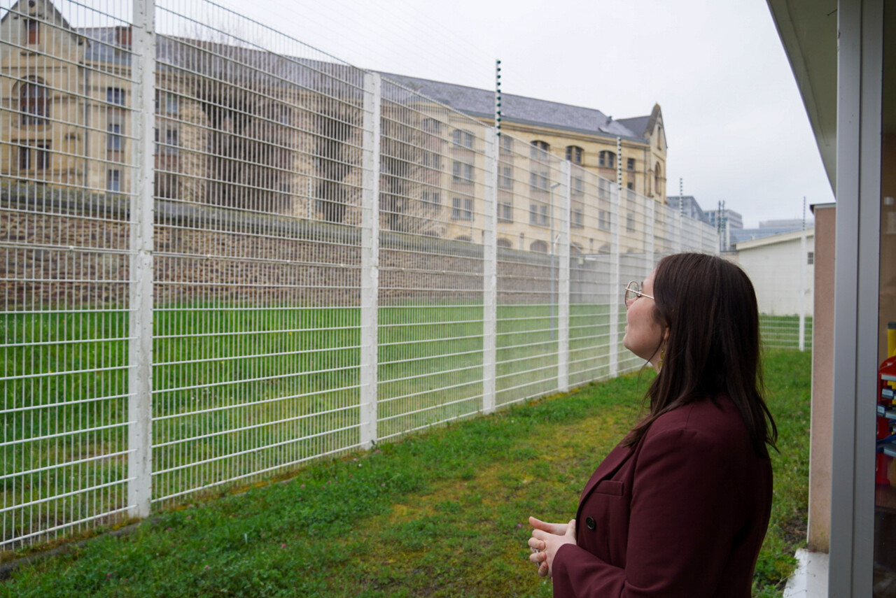 on a visité la plus grande prison pour femmes de France, voici nos images