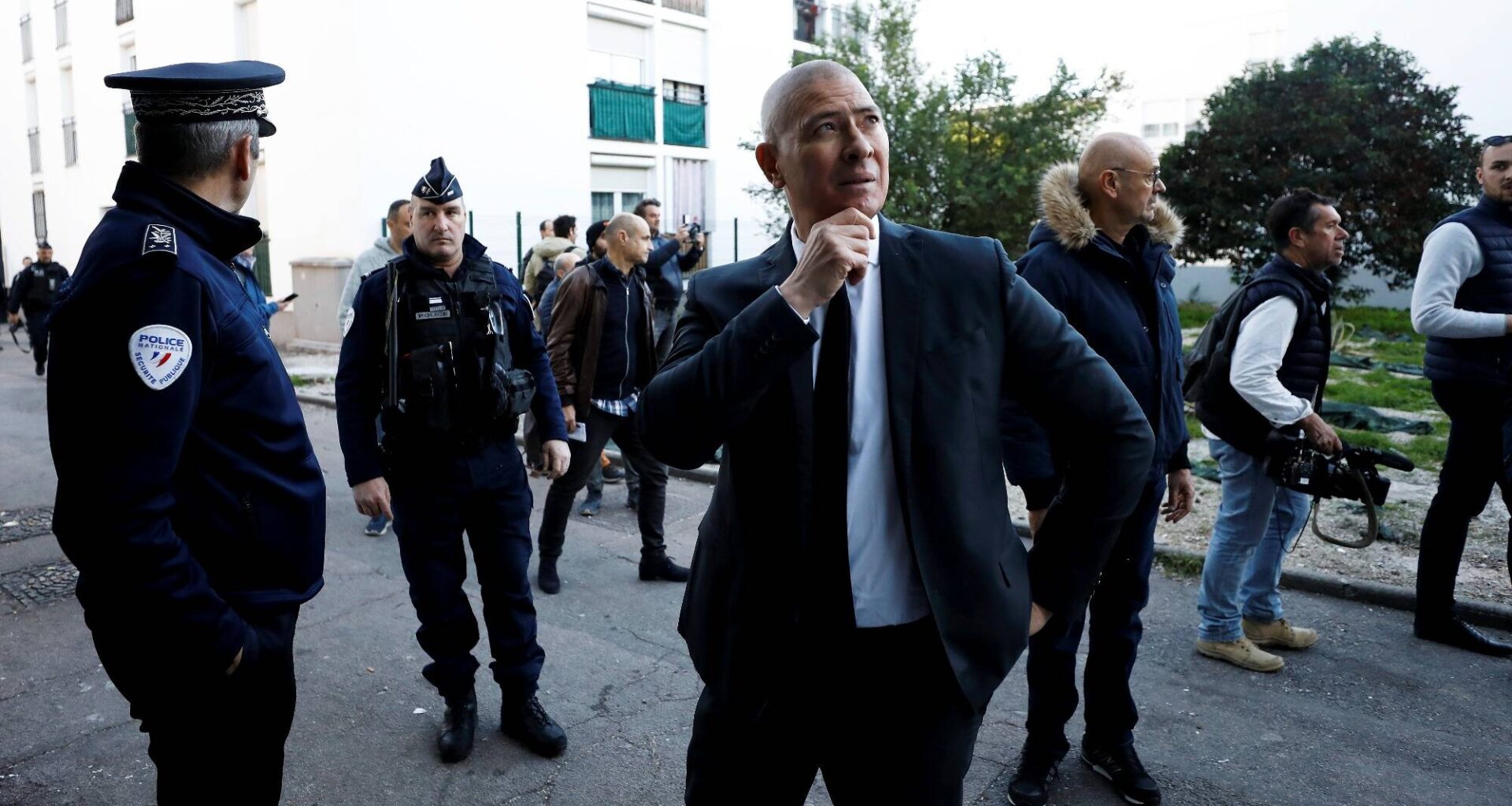 "Avec le narcotrafic, nous sommes face à une véritable submersion... de drogue, de règlements de comptes, d'armes", juge le préfet des Alpes-Maritimes Hugues Moutouh